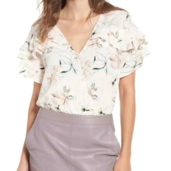 ASTR the Label Ruffle Bodysuit Womens Size Medium Pink Floral Flutter Sleeve Top - Picture 1 of 9
